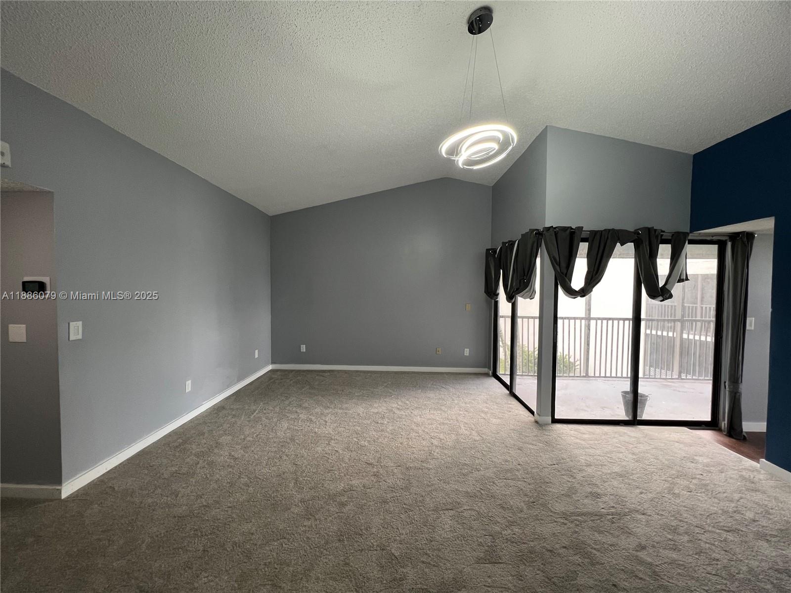 809 Hamilton Dr # 809A