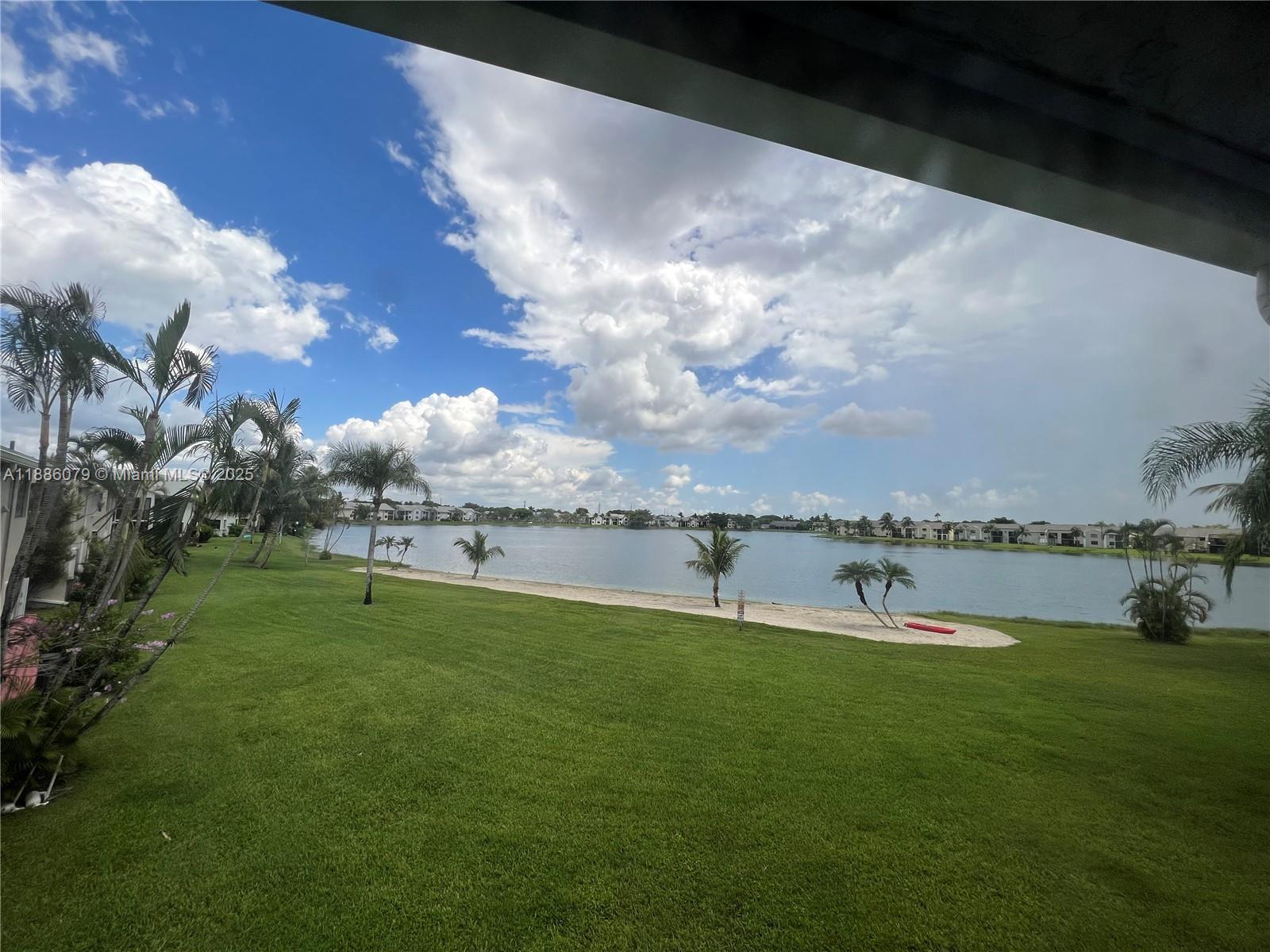 809 Hamilton Dr # 809A