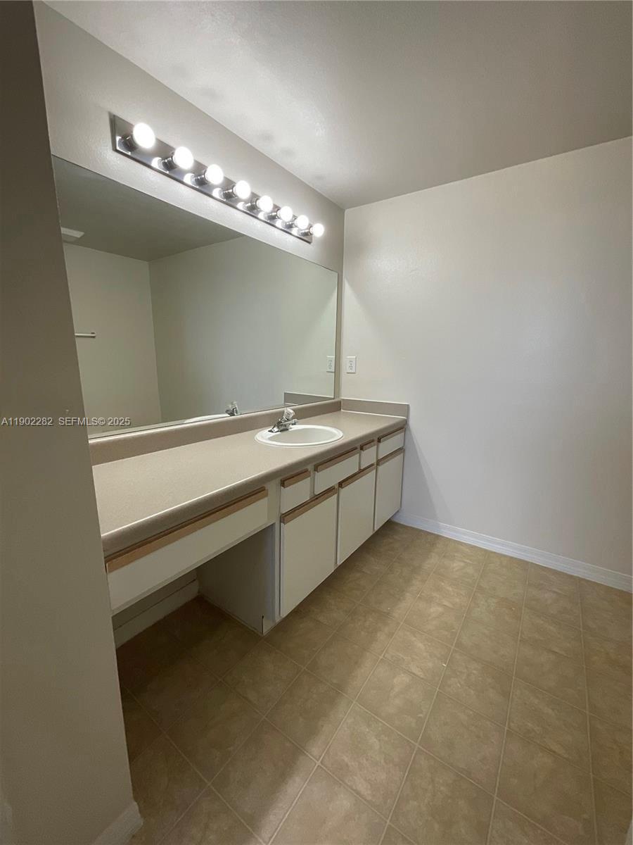 11730 SW 2nd St # 12202