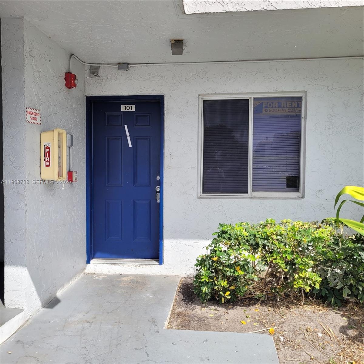 8540 N Sherman Cir # 101