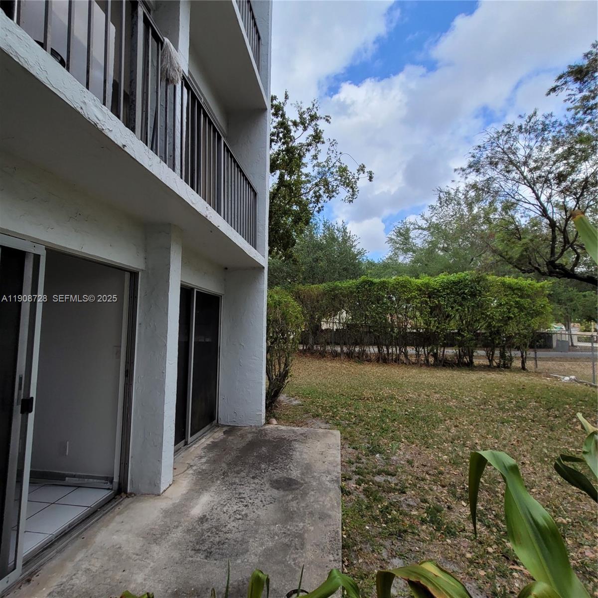 8540 N Sherman Cir # 101