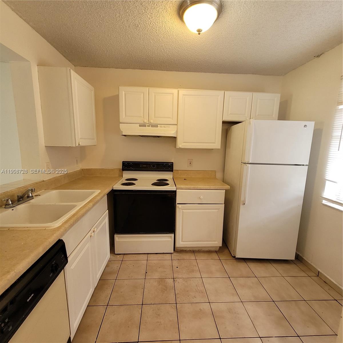 8540 N Sherman Cir # 101