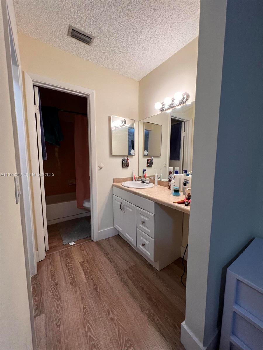 1301 S Franklin Ave # 1301A