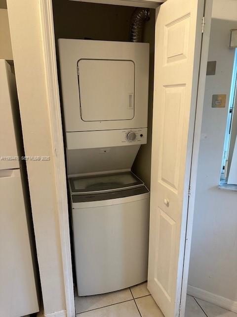 7060 NW 177th St # 12 Unit: 205-12