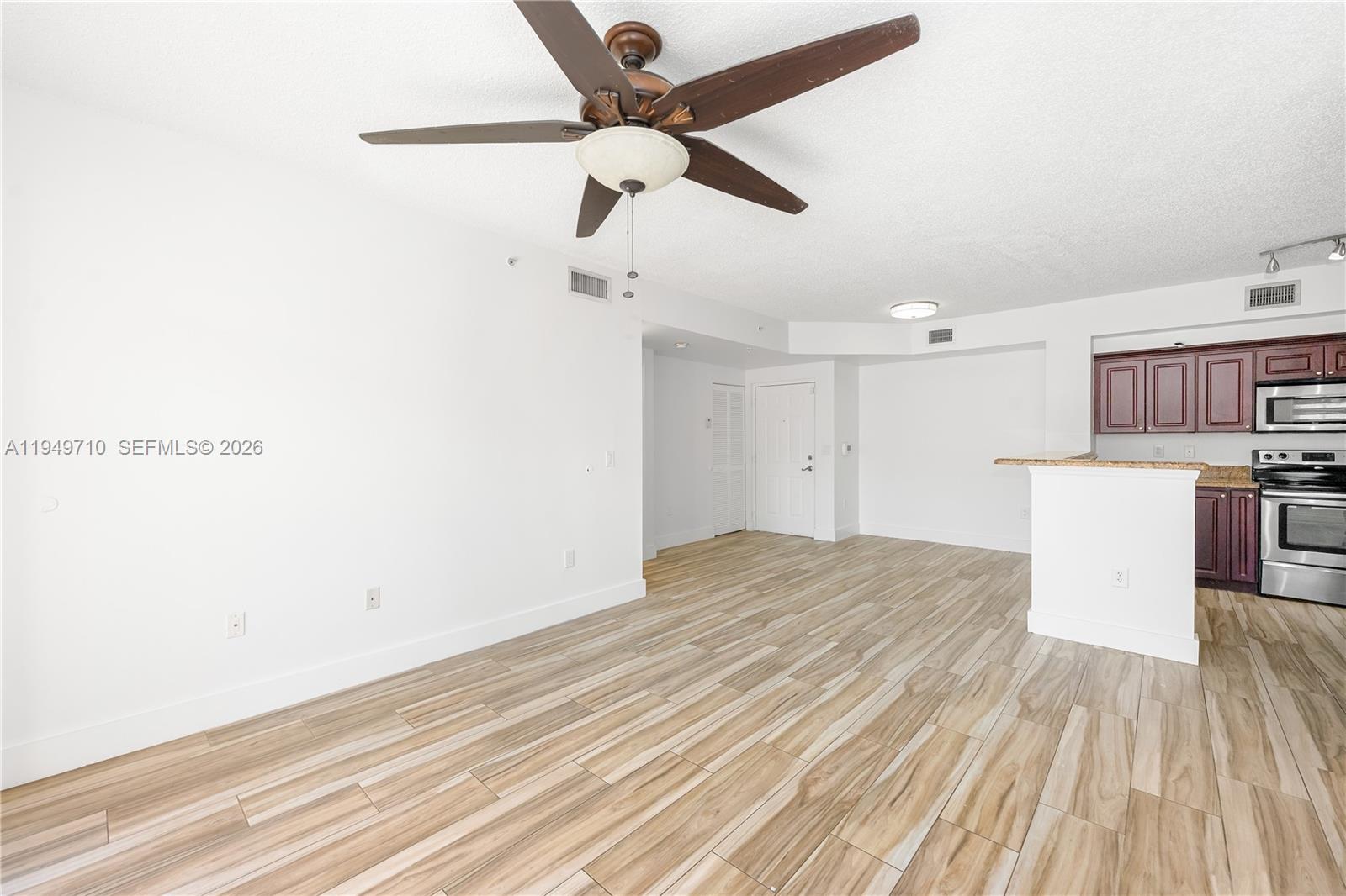 2200 E Preserve Way # 203