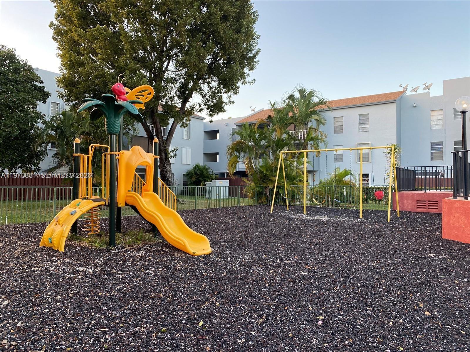 1735 W 60th St # M301