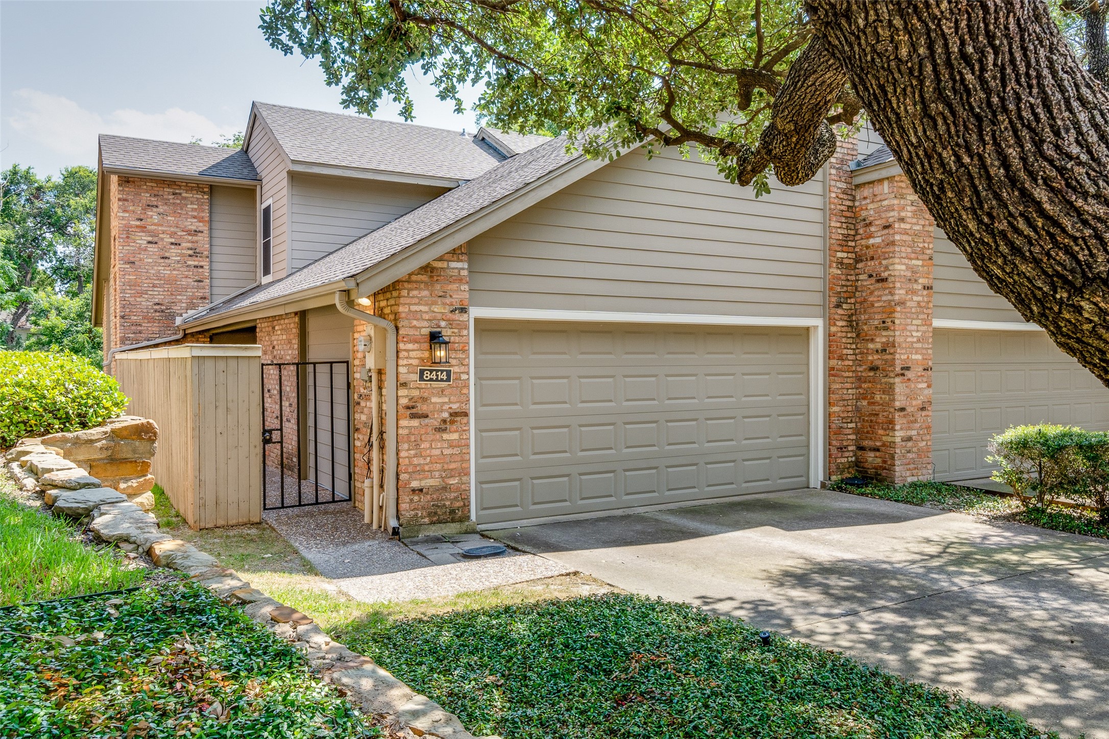 8414 Brittania Way