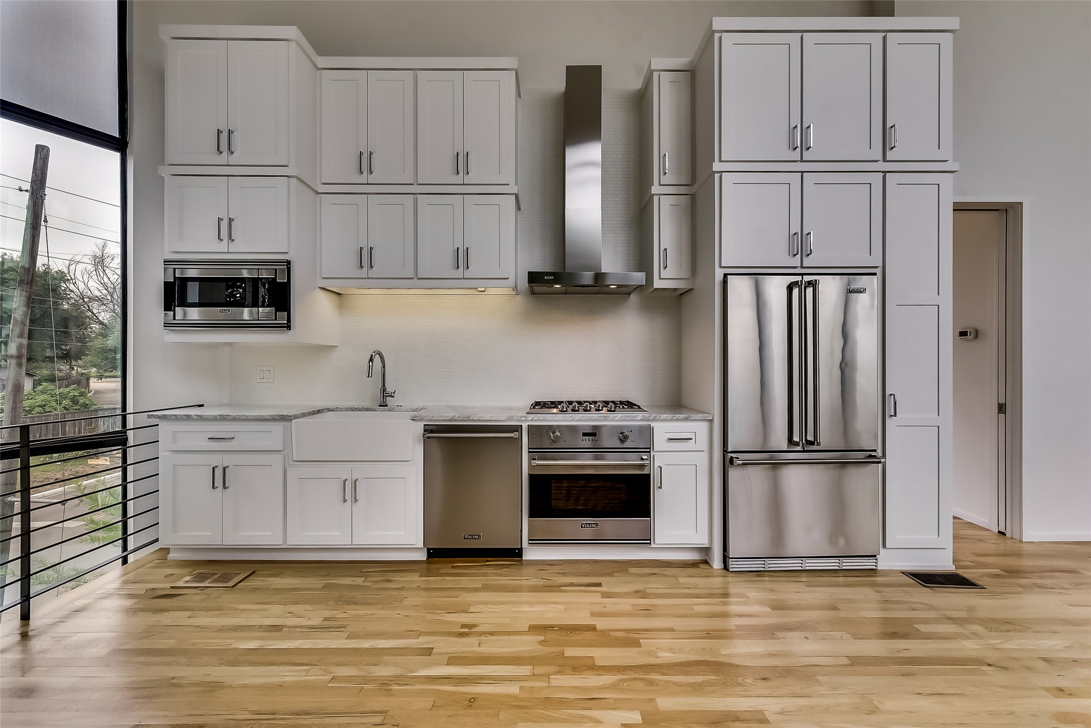 1839 Summit Avenue 1