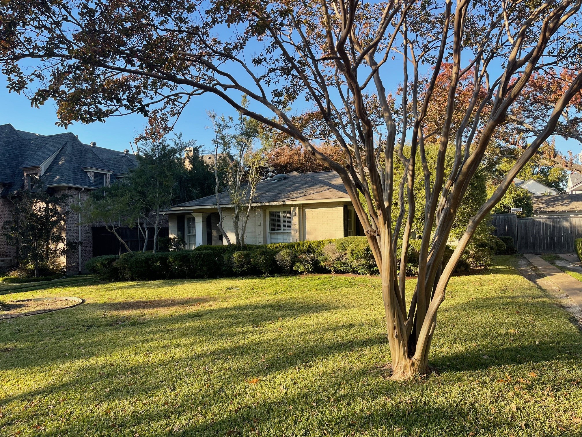 6723 Woodland Drive