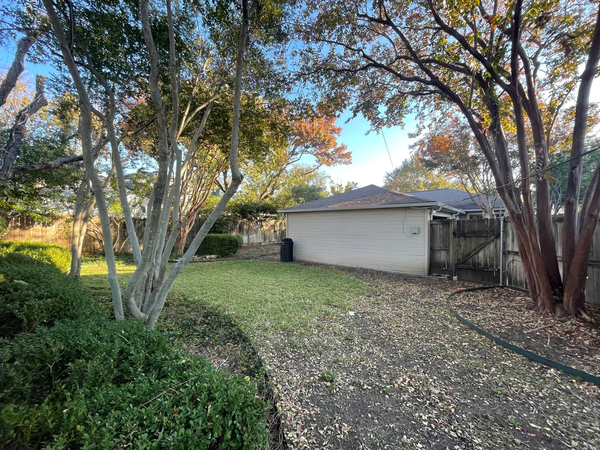 6723 Woodland Drive