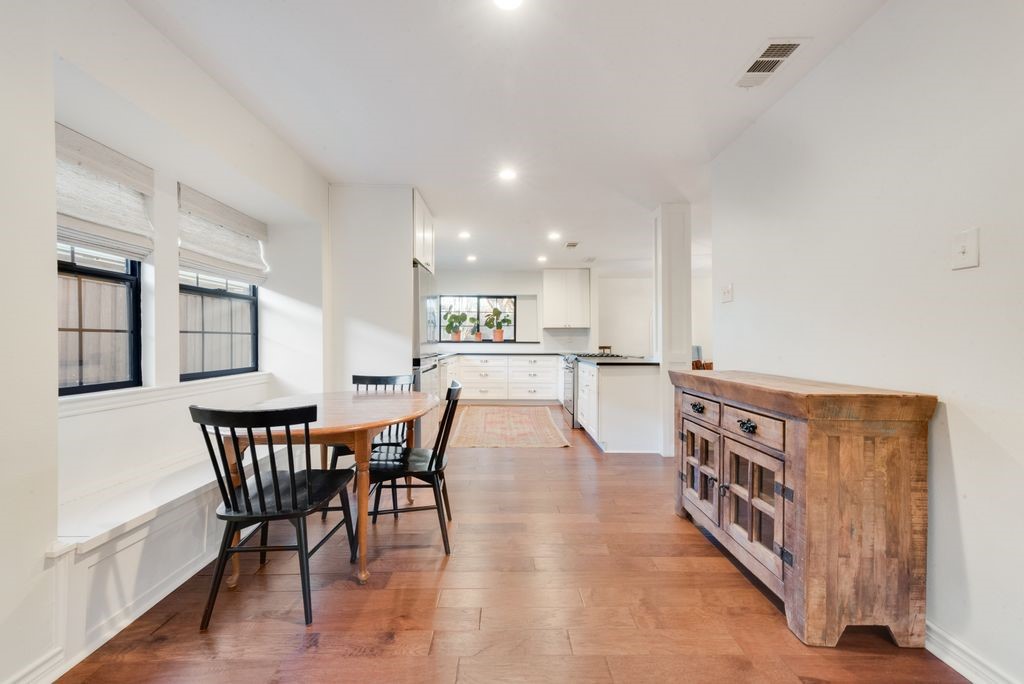 1113 Chesterton Drive