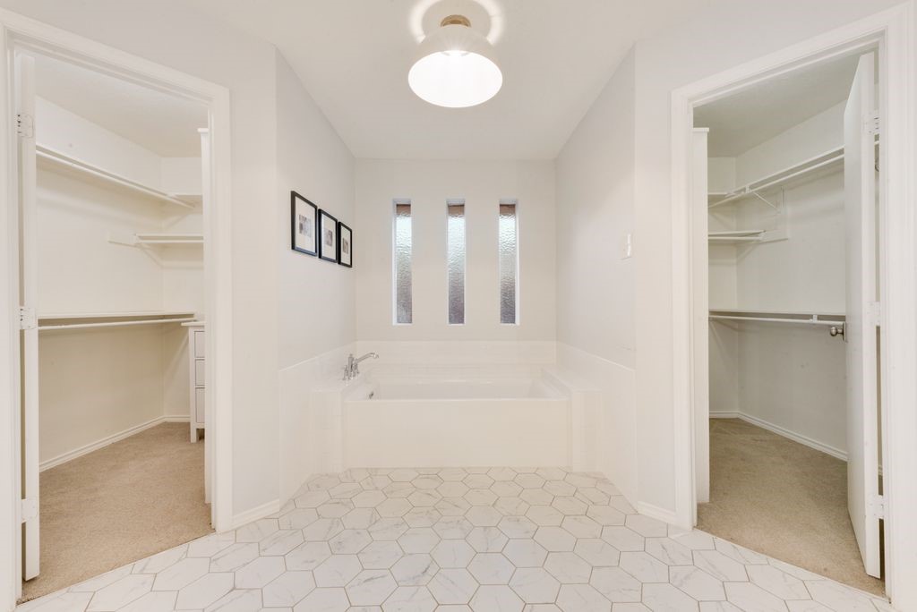 1113 Chesterton Drive