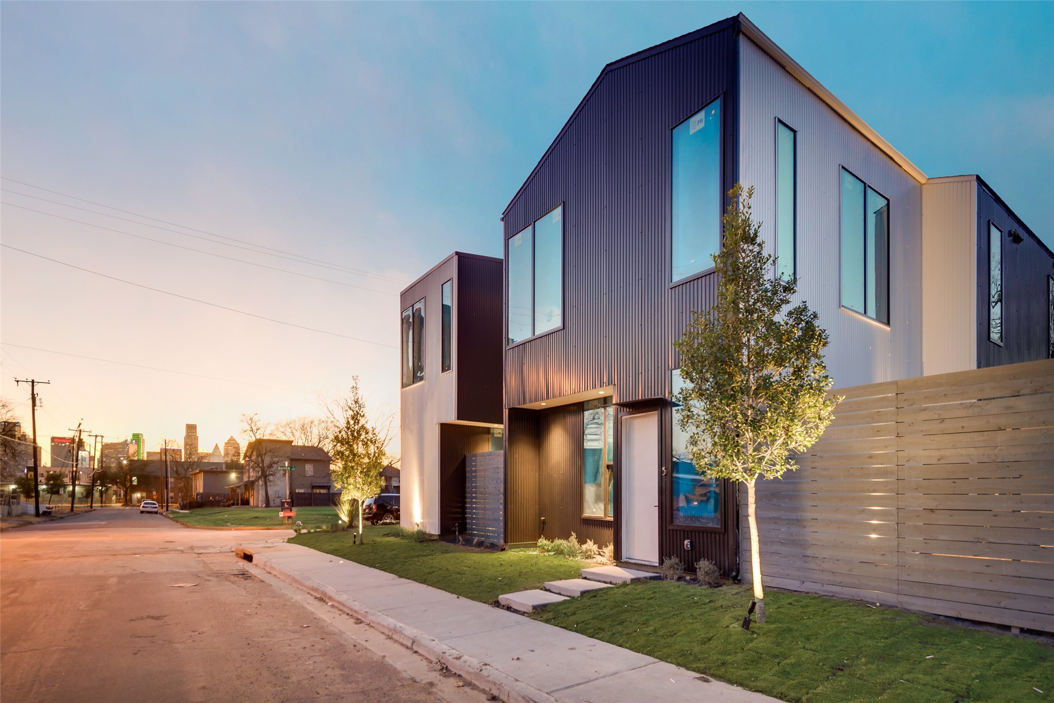 1504 Burlew Street 5