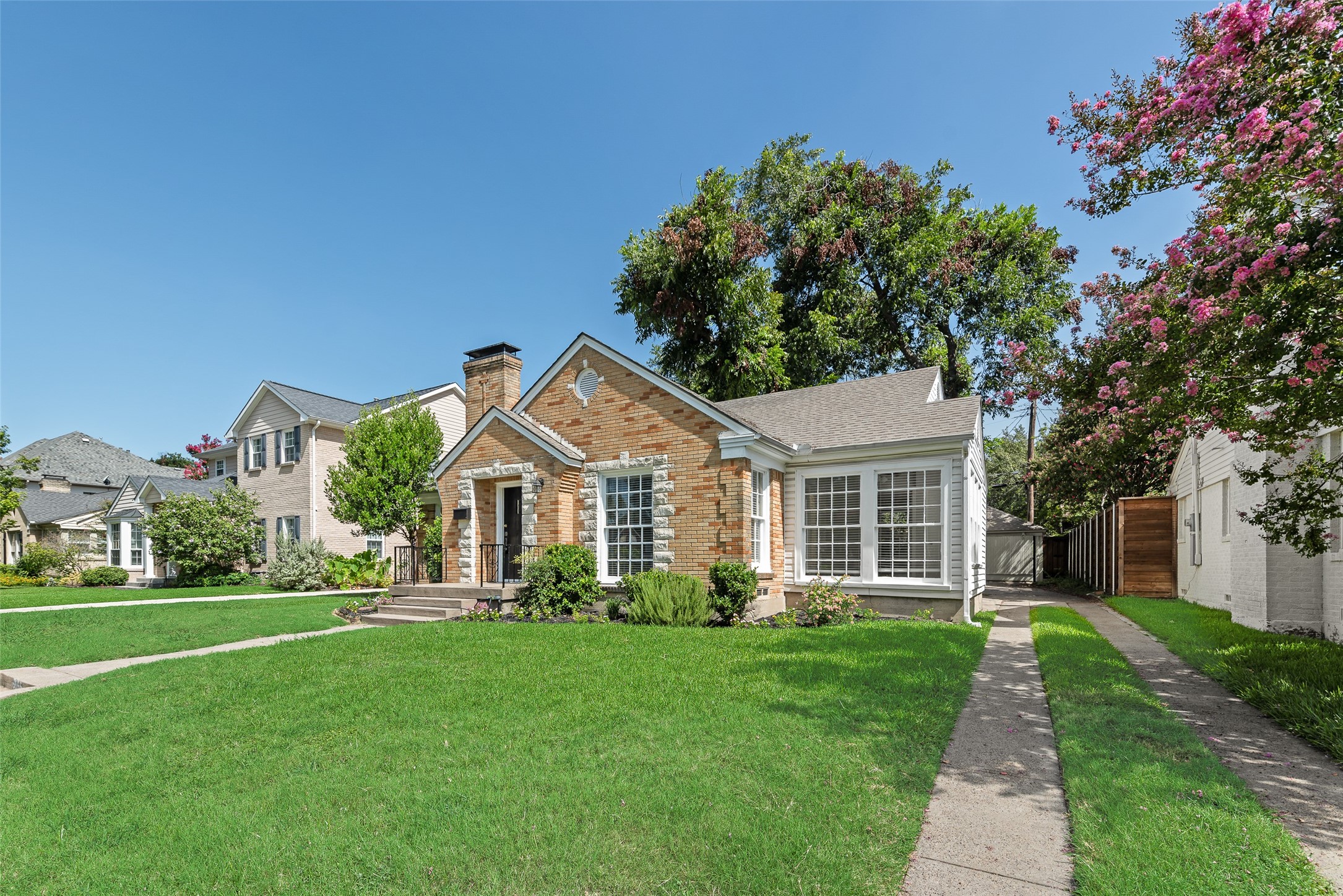 6055 Ellsworth Avenue