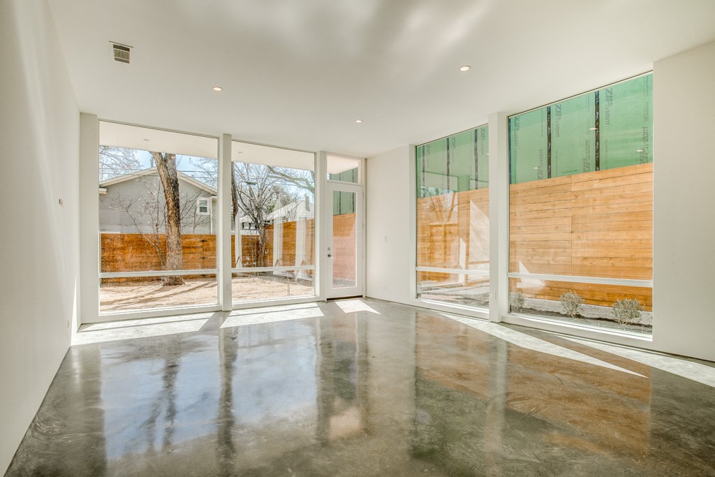5801 Bryan Parkway