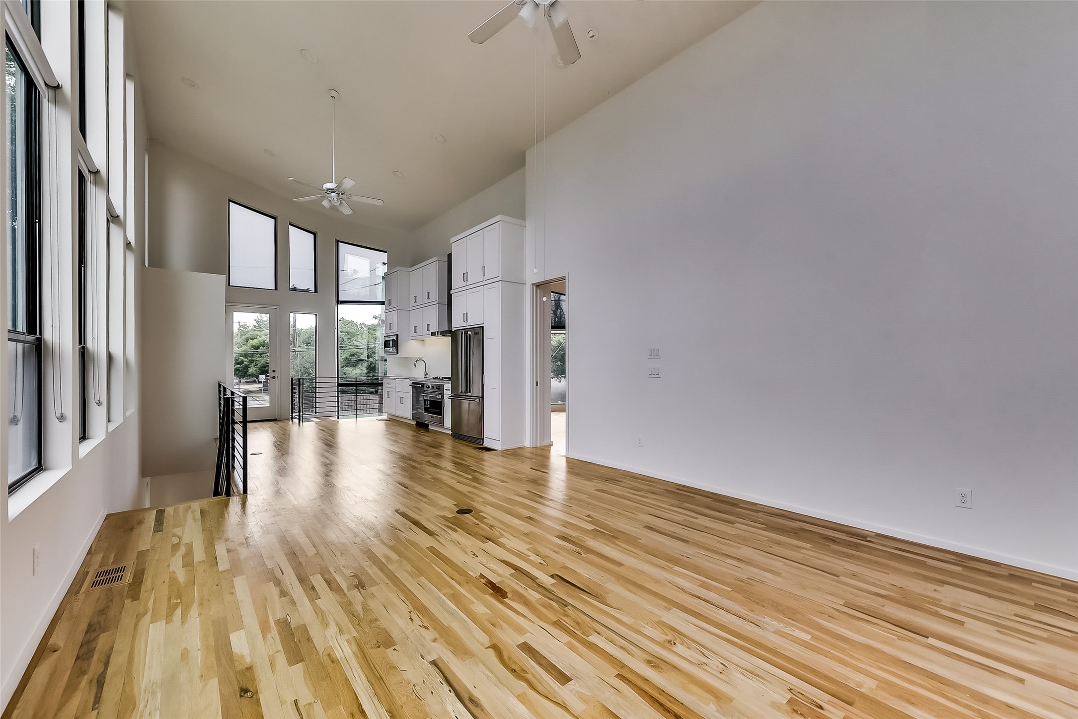 1839 Summit Avenue 1