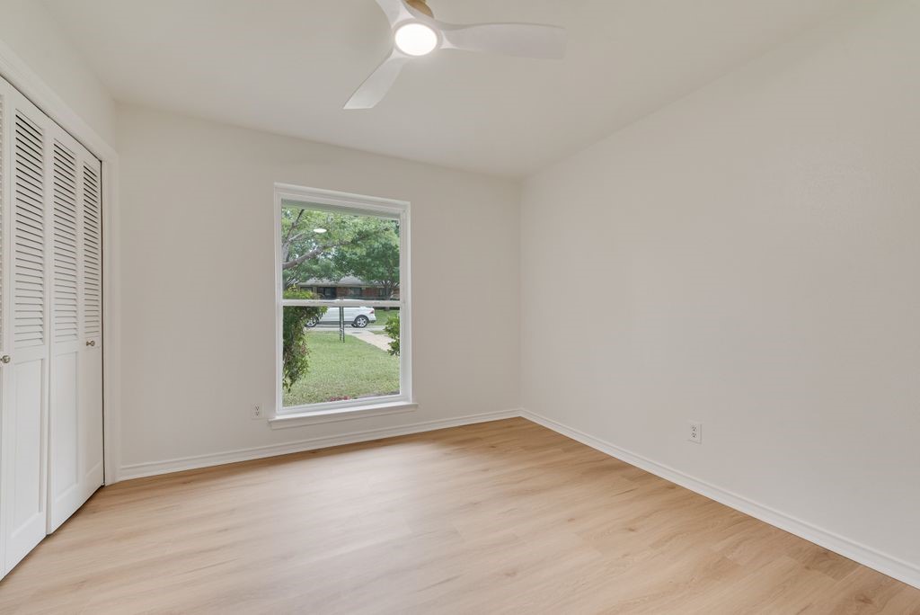 13427 Purple Sage Road