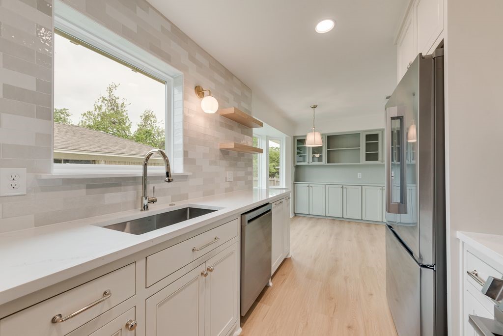 13427 Purple Sage Road