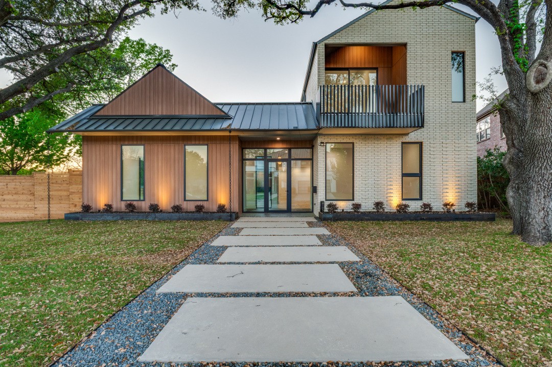 4103 Saranac Drive