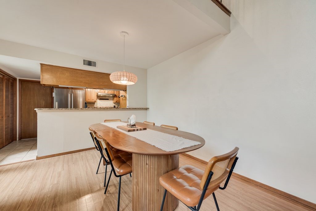 6396 Abrams Court