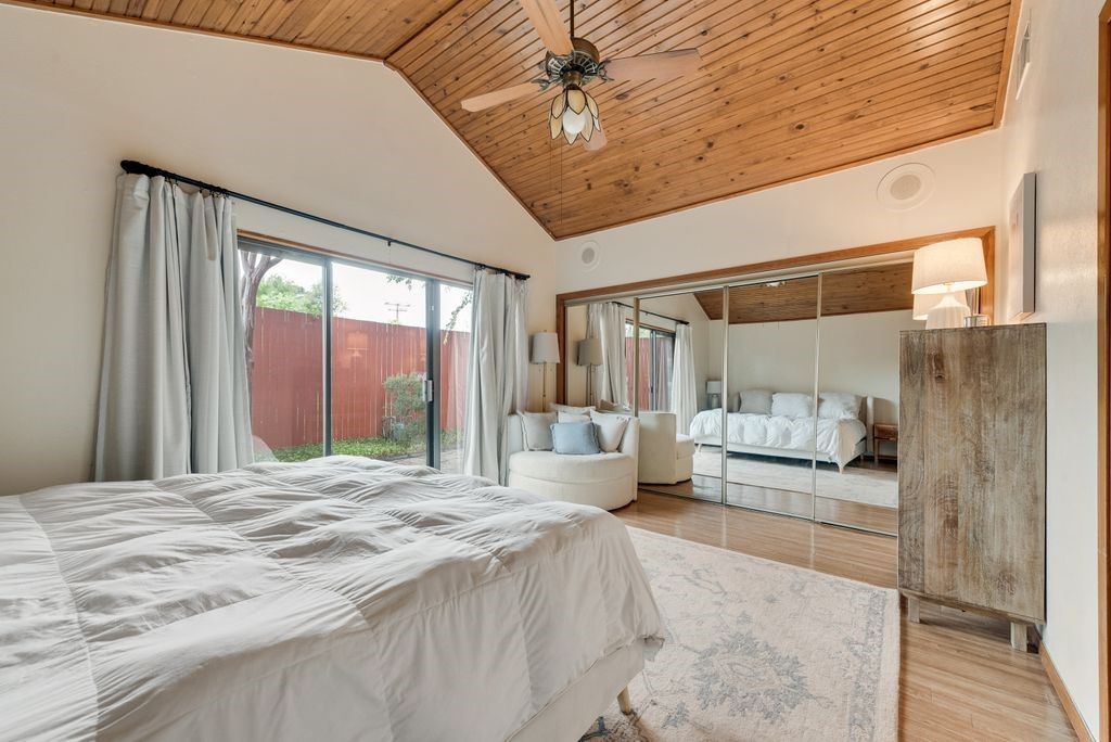 6396 Abrams Court