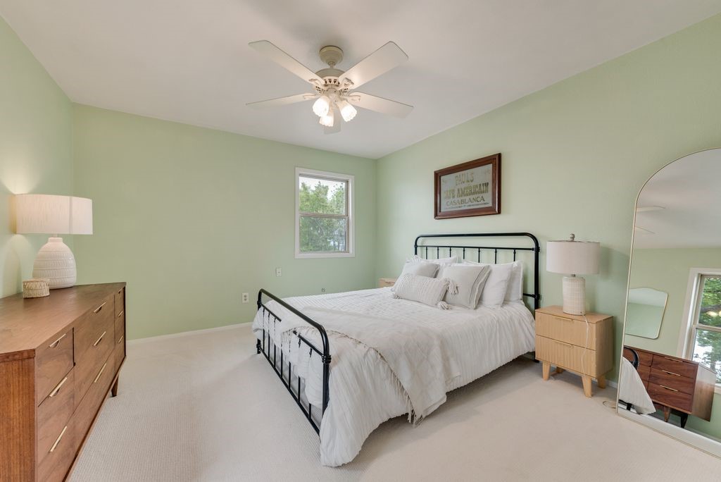 6396 Abrams Court