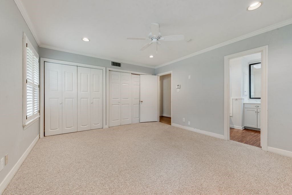 6727 Woodland Drive