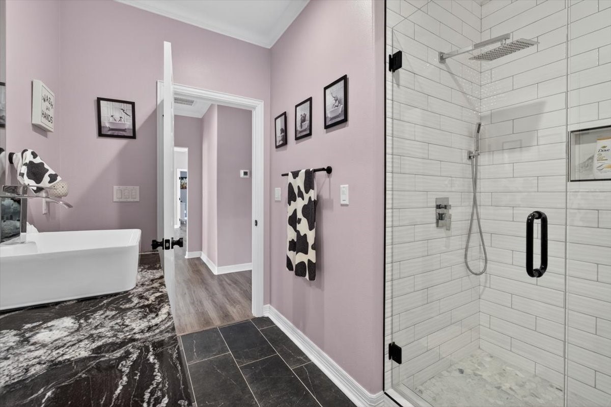 145 Private Road 52605