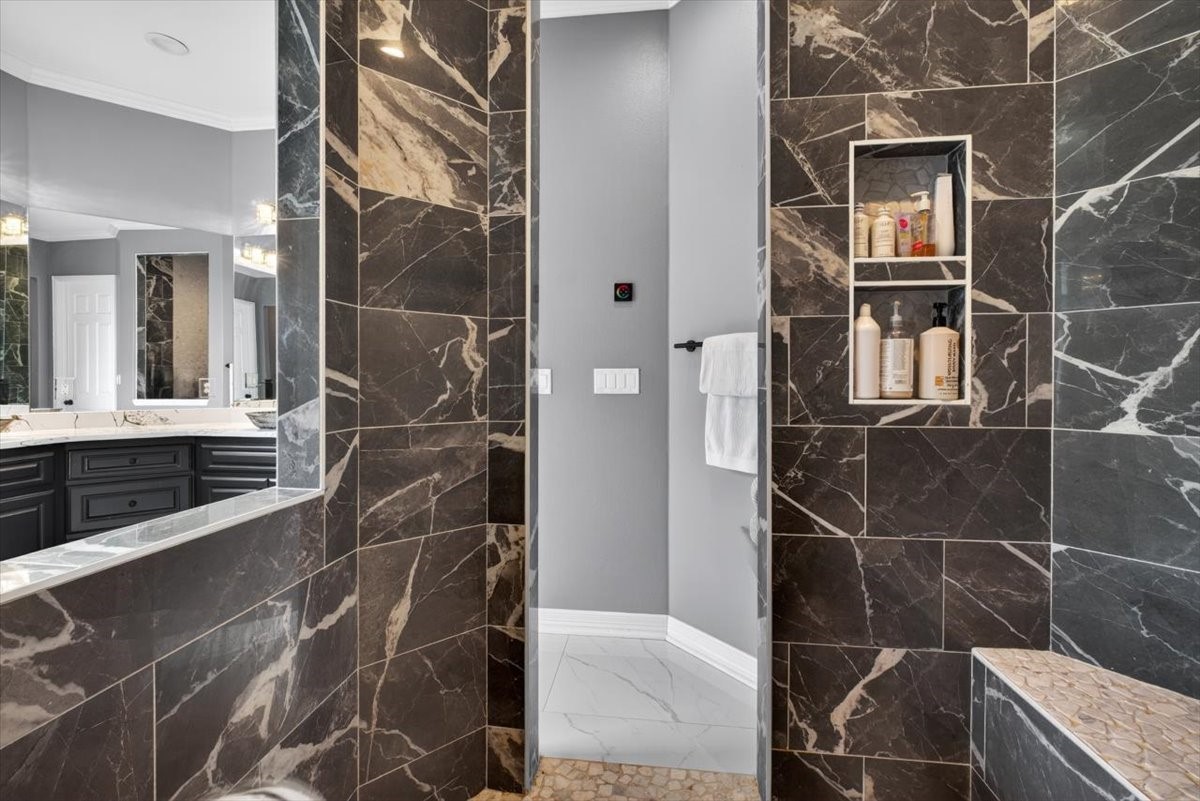145 Private Road 52605