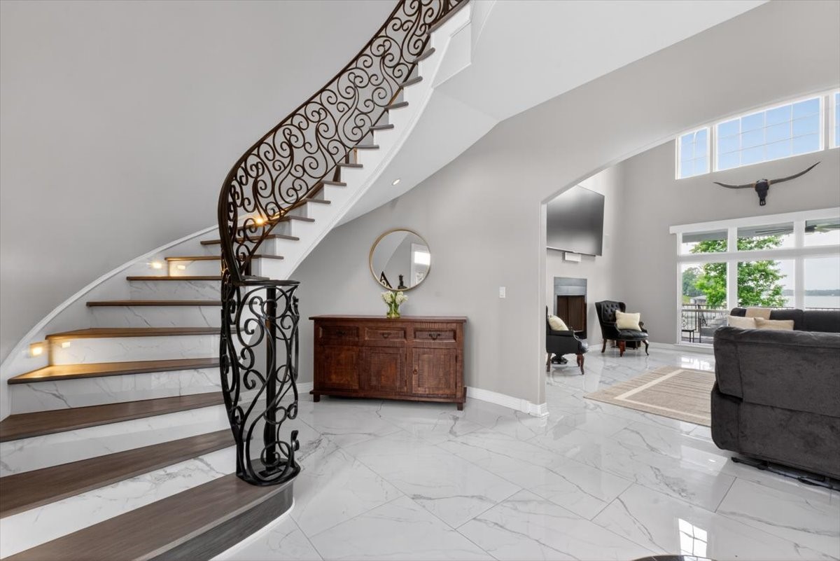 145 Private Road 52605