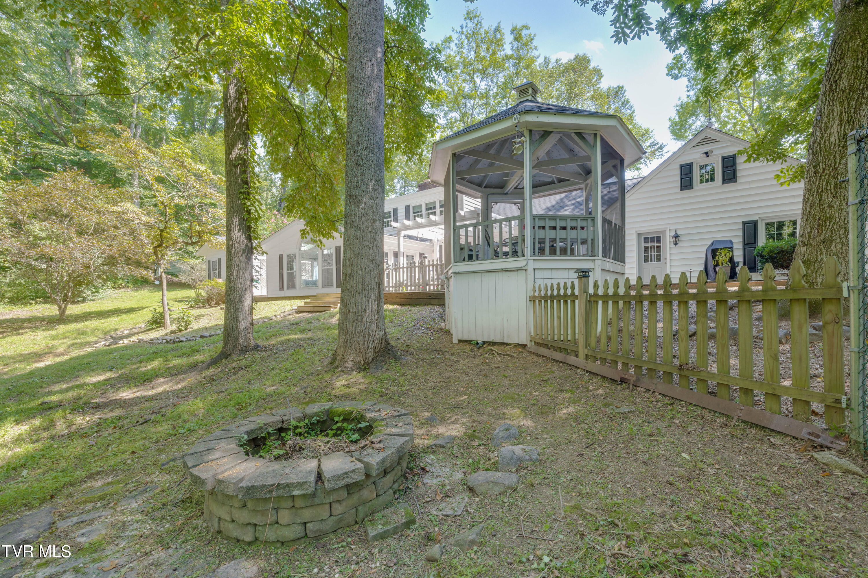 229 Forest Hills Drive