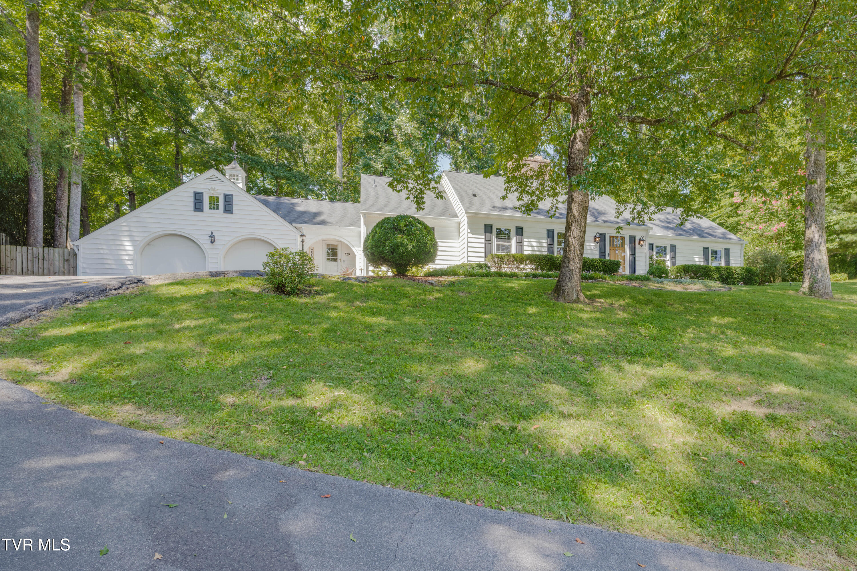 229 Forest Hills Drive