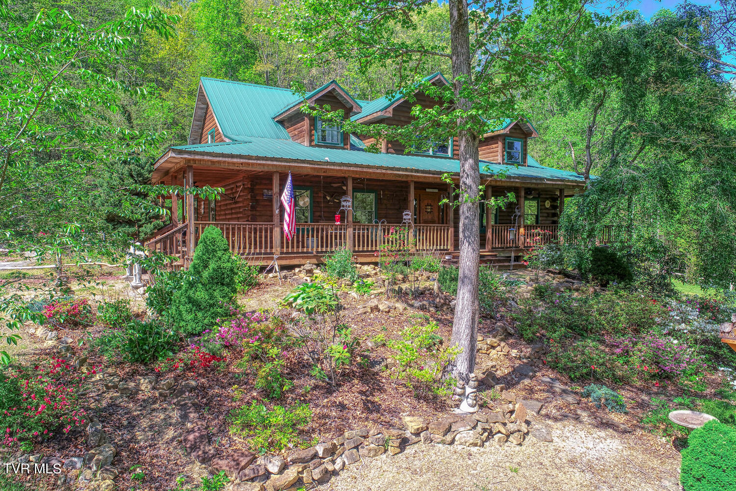 1585 Poor Valley Road