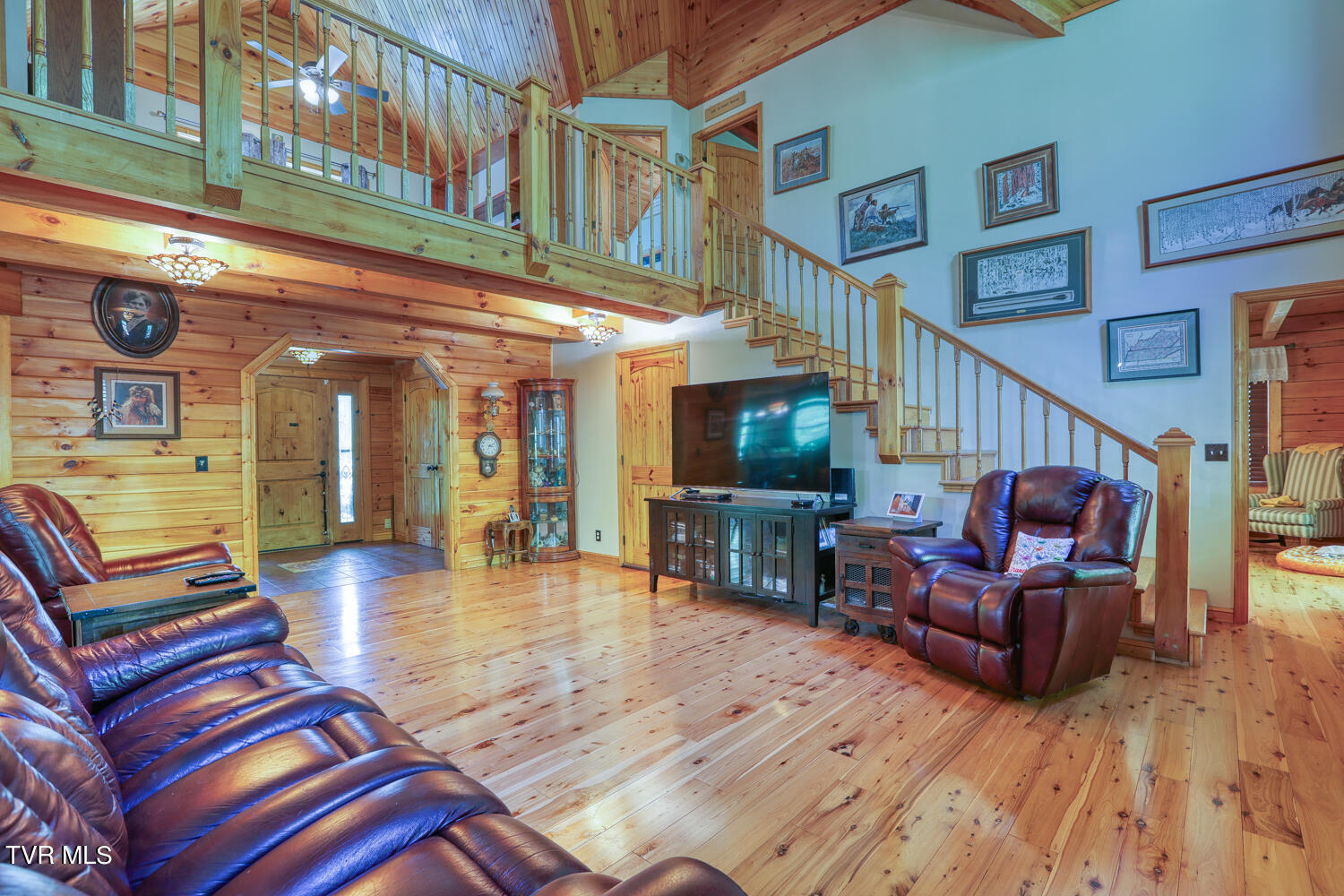 1585 Poor Valley Road