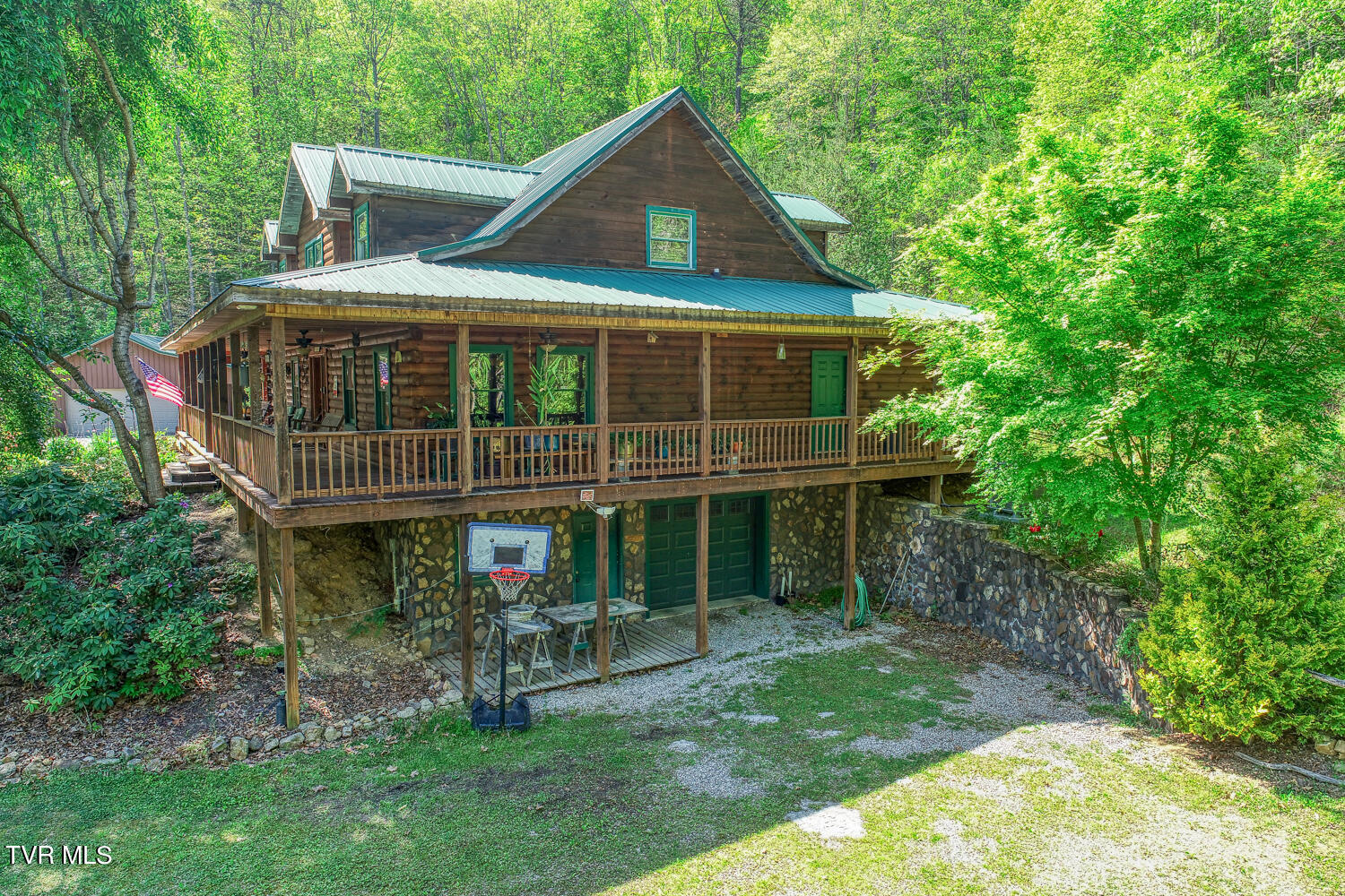 1585 Poor Valley Road