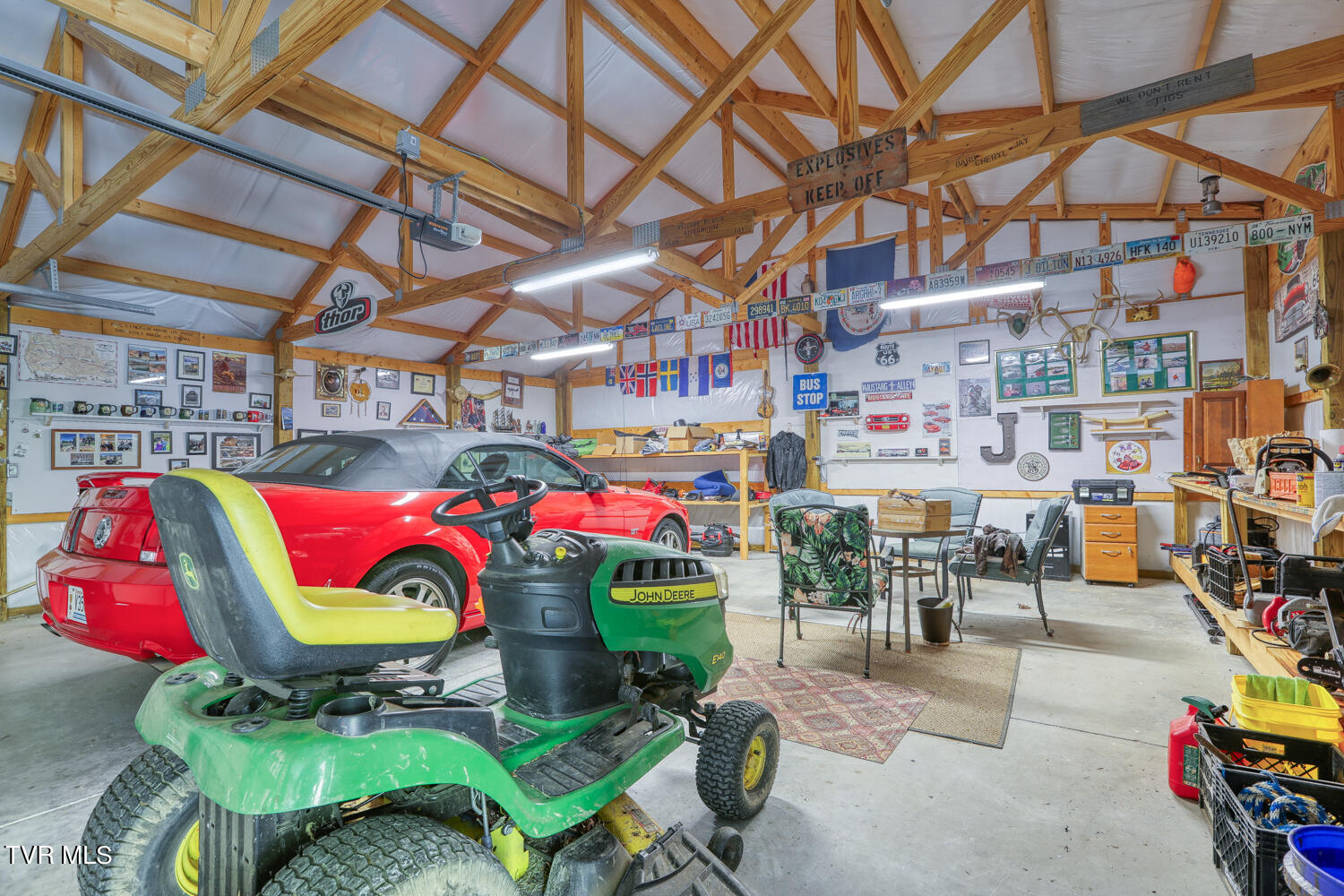1585 Poor Valley Road