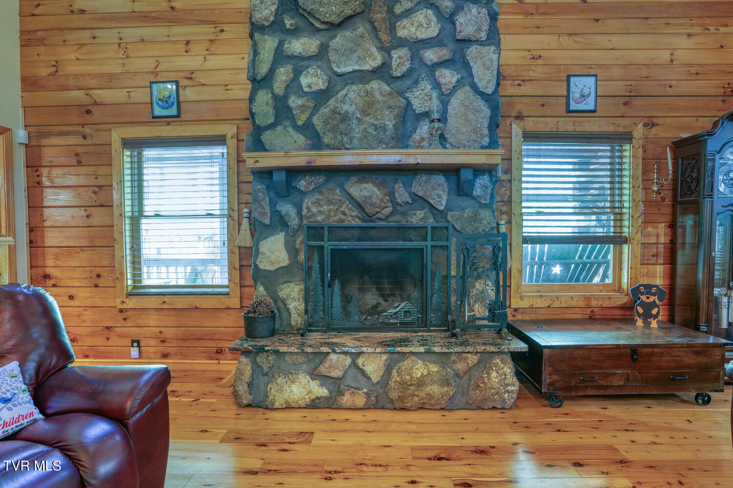 1585 Poor Valley Road