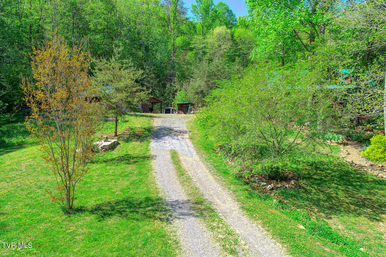 1585 Poor Valley Road