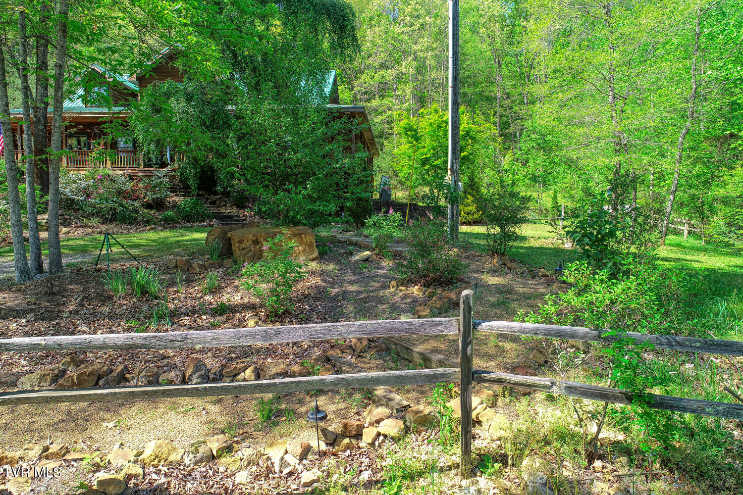 1585 Poor Valley Road