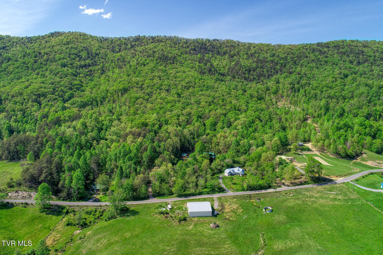 1585 Poor Valley Road