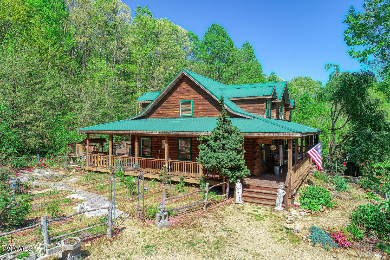 1585 Poor Valley Road