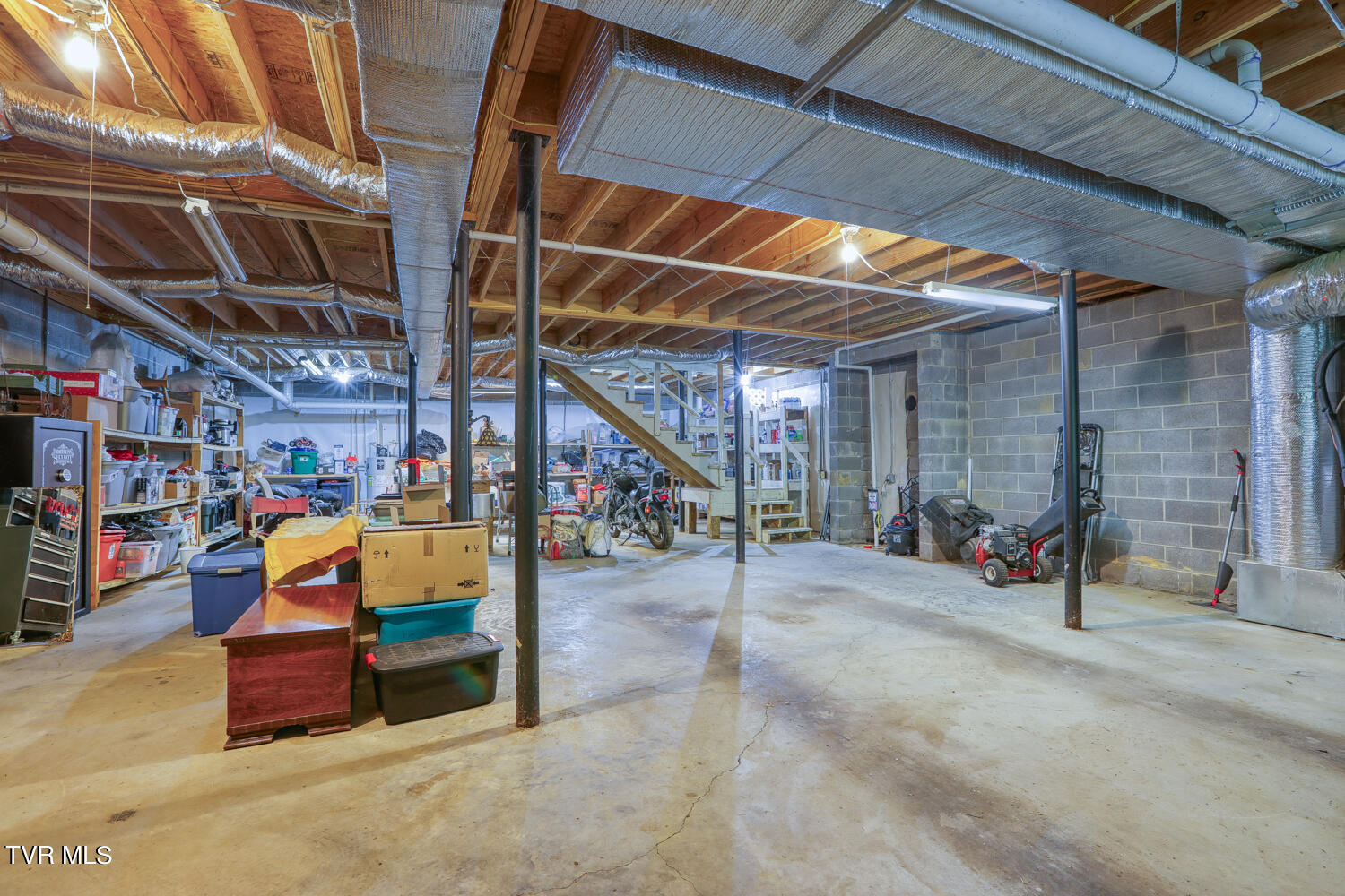 1585 Poor Valley Road