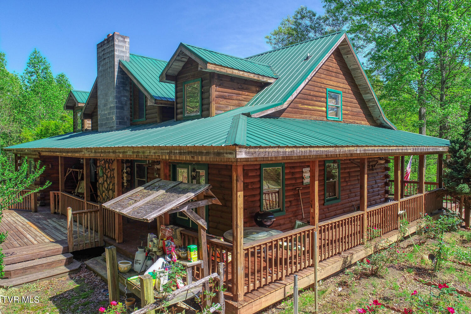 1585 Poor Valley Road