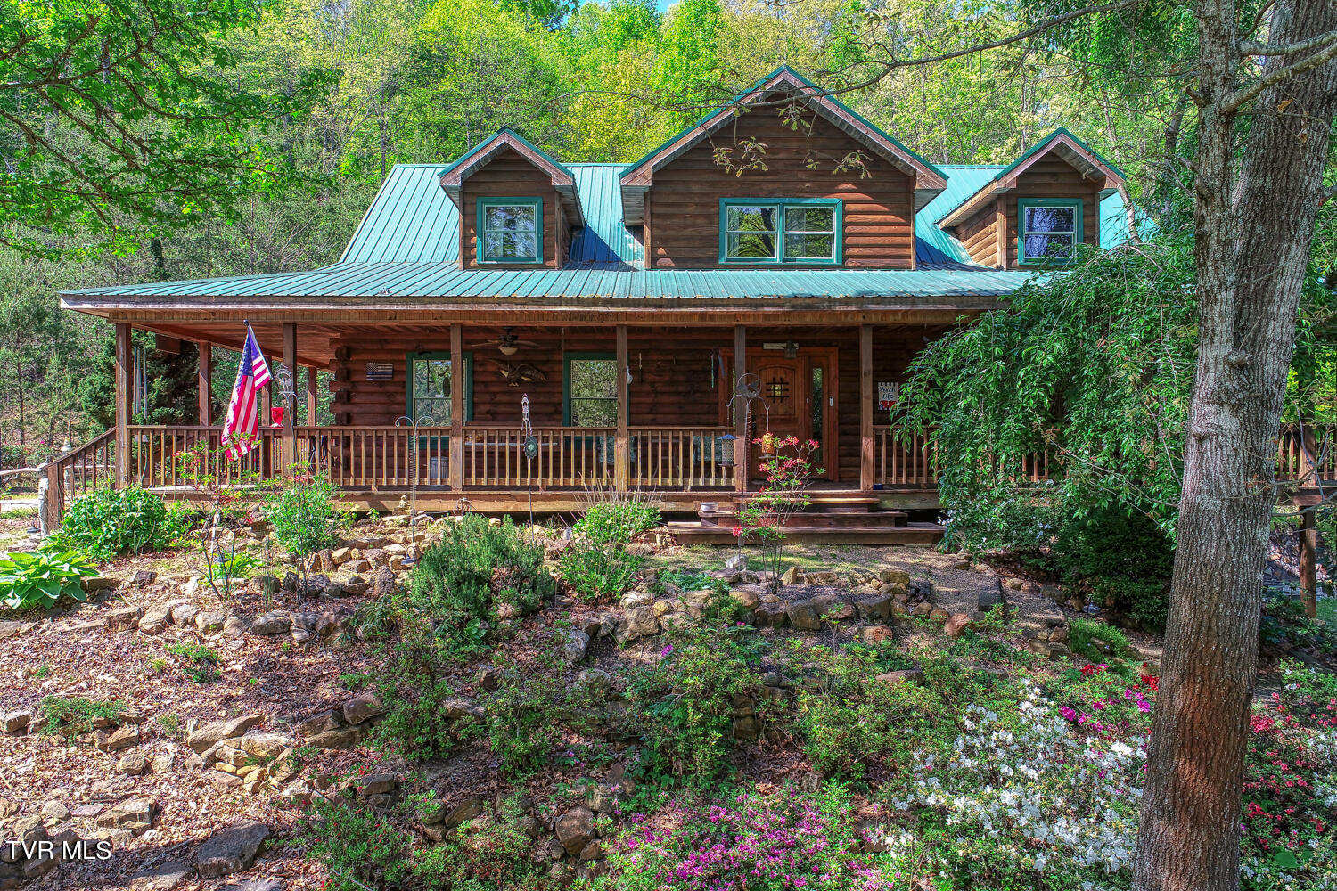 1585 Poor Valley Road