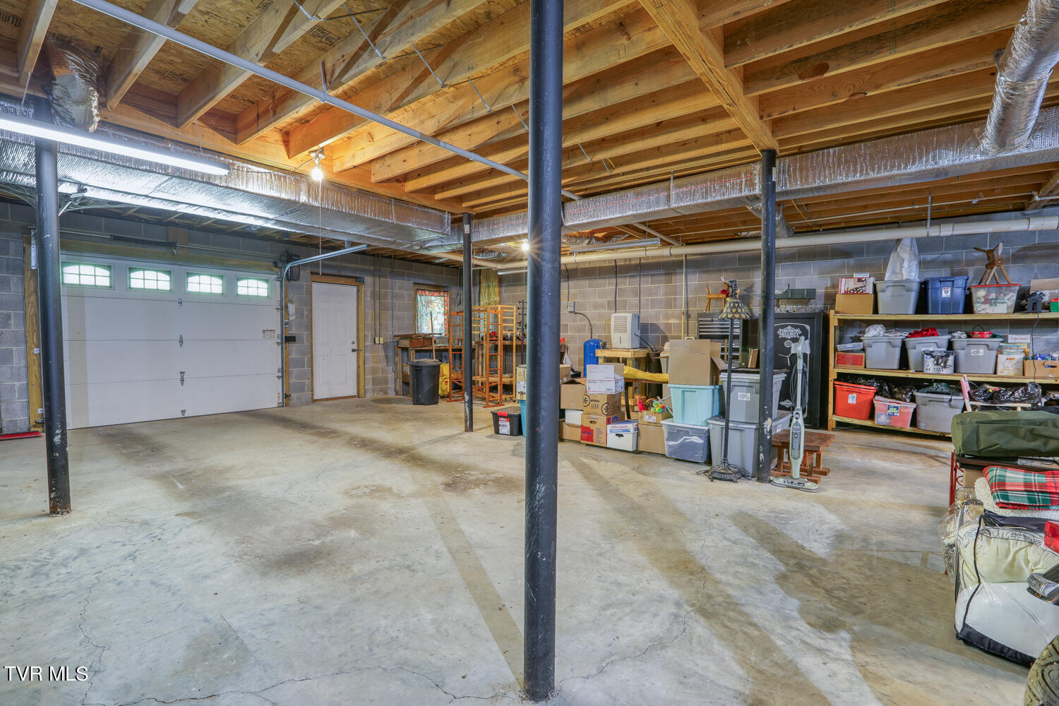 1585 Poor Valley Road