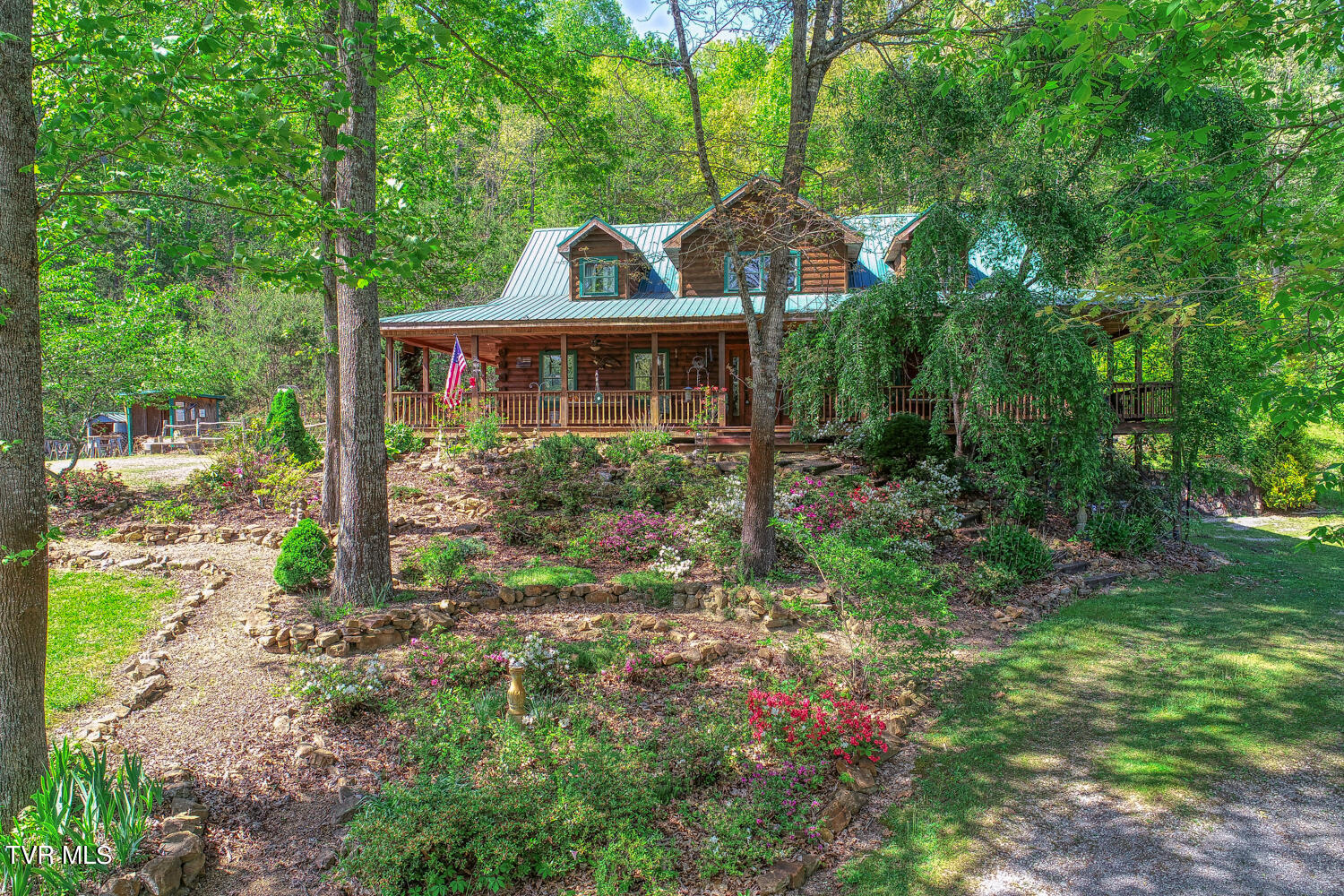 1585 Poor Valley Road