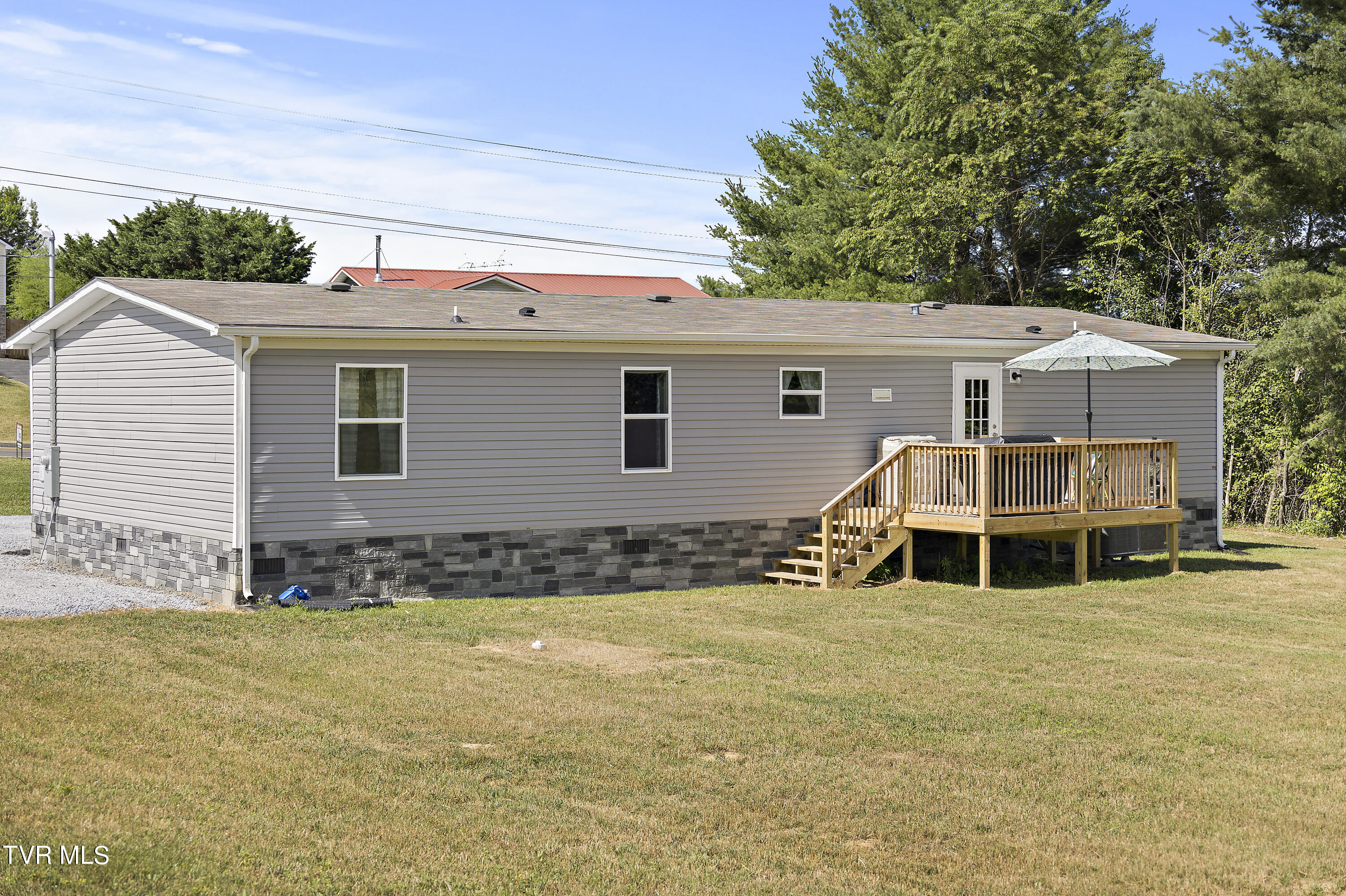 322 Sam Jenkins Road