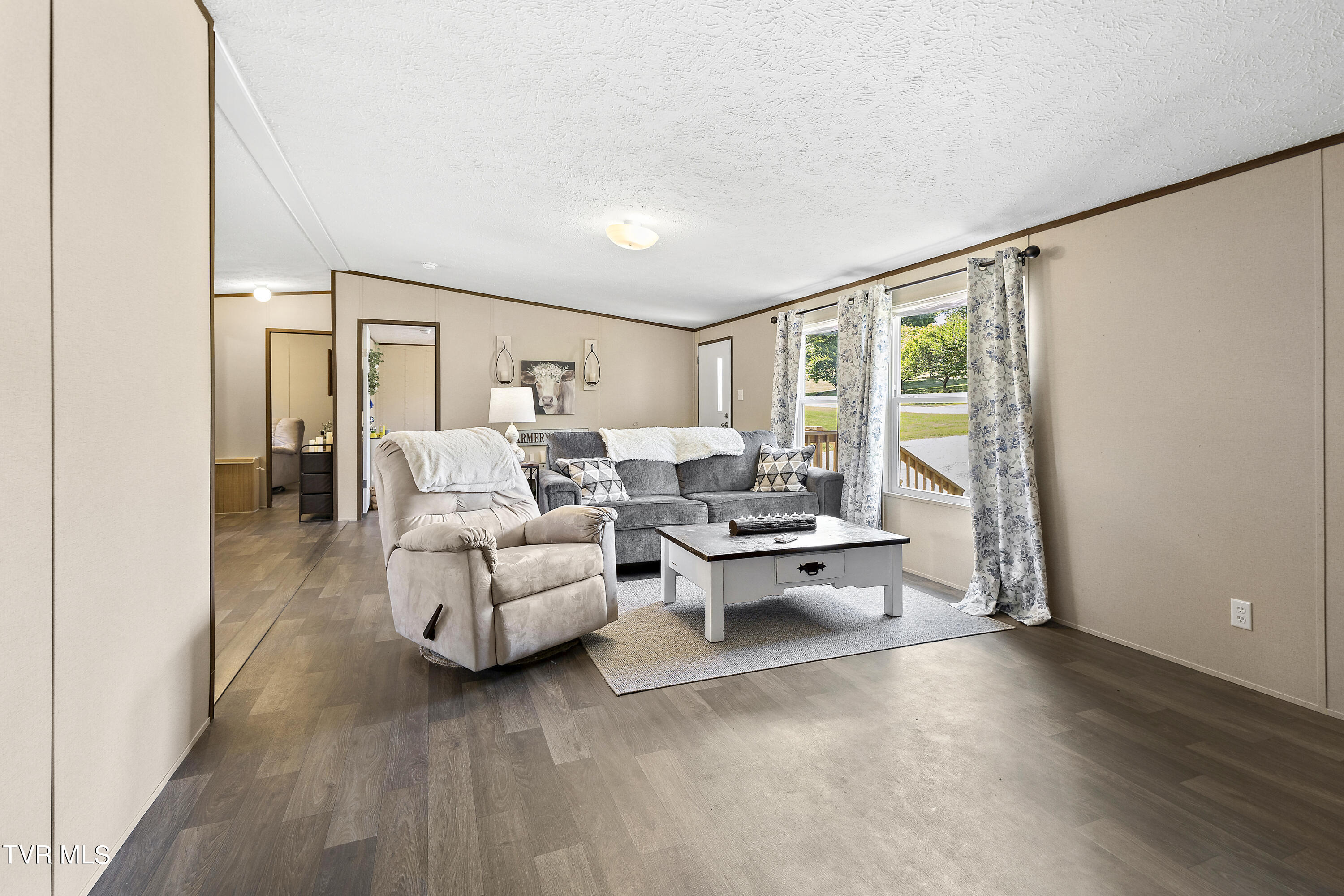322 Sam Jenkins Road
