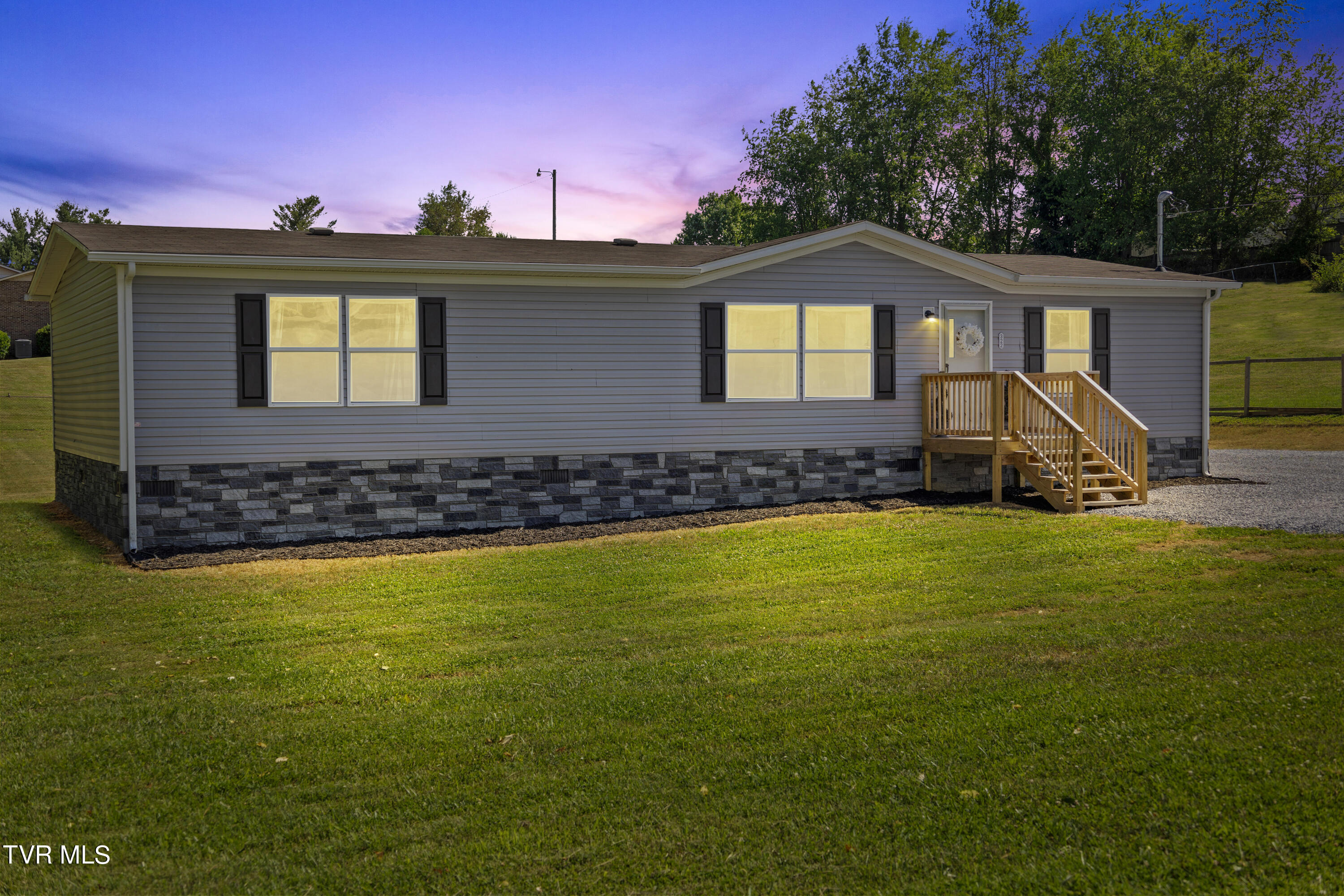 322 Sam Jenkins Road