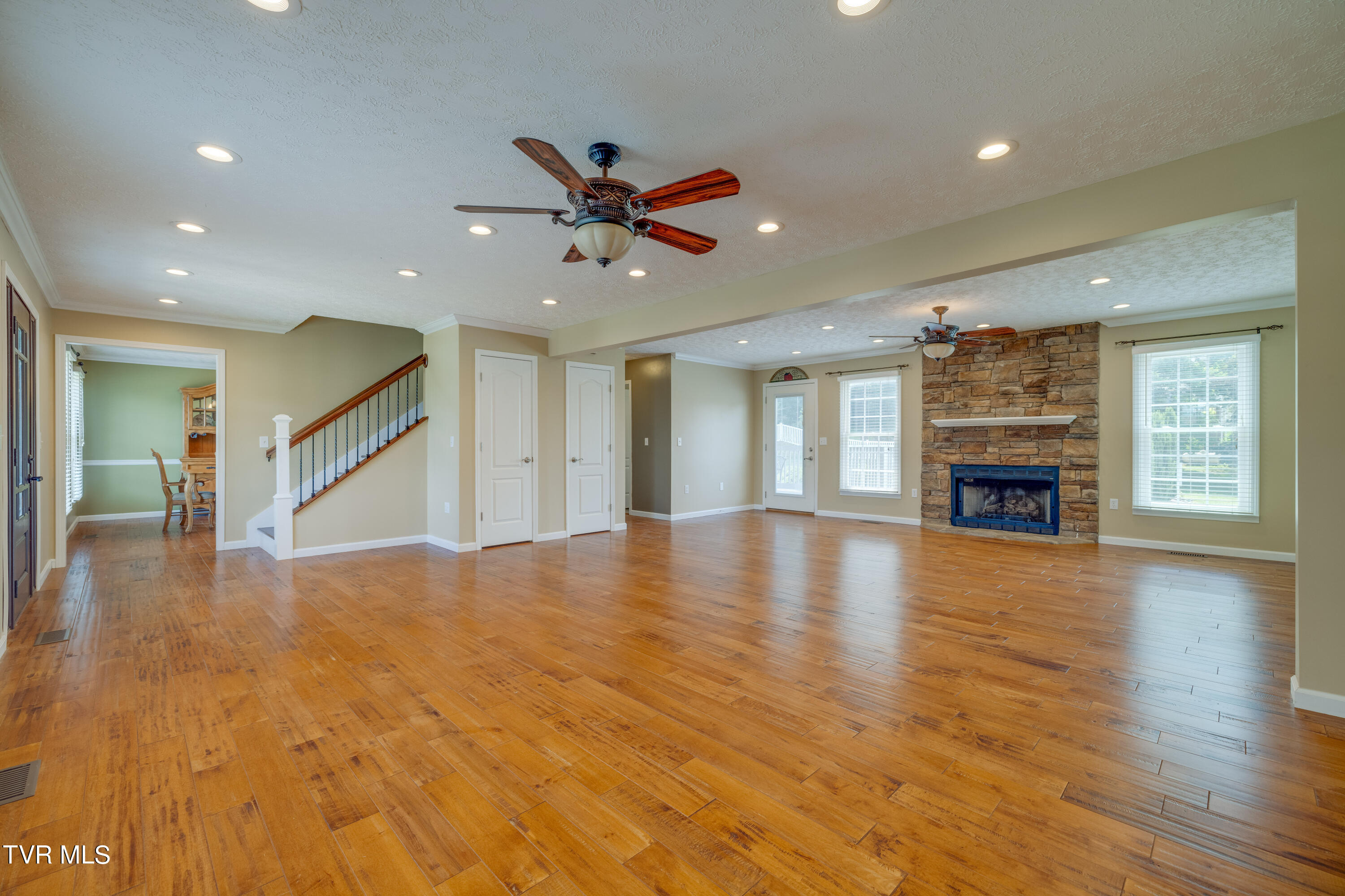 108 Pickens Court